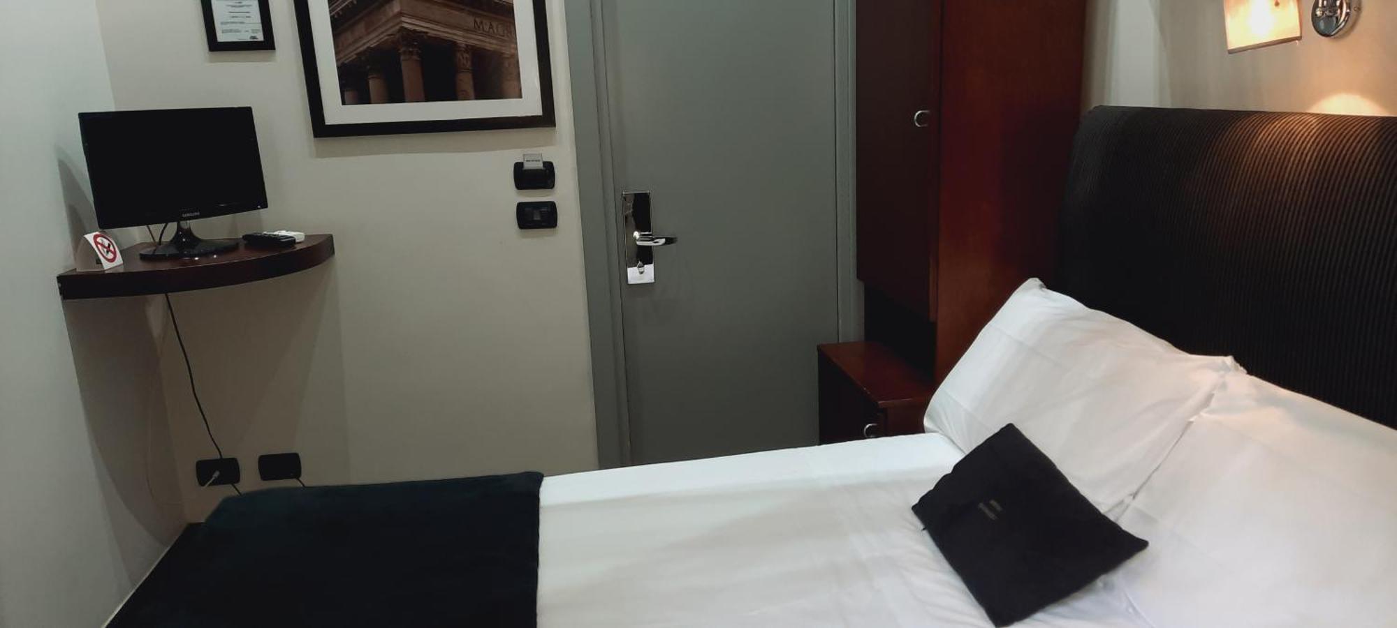 Hotel Giuggioli Рим Экстерьер фото